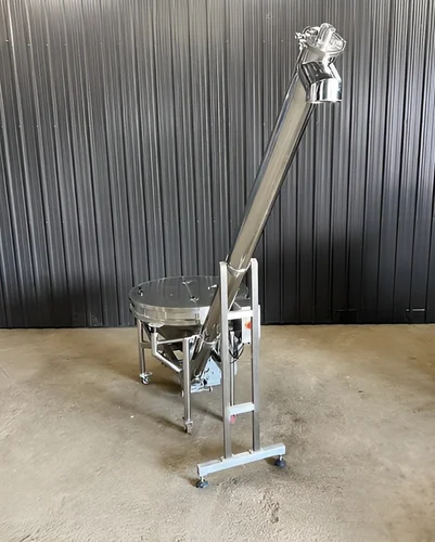 Inclined Screw Conveyor System View 3
